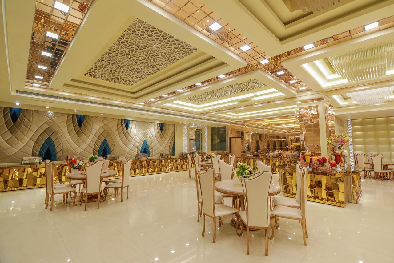 The Grand Parisian Hotel Delhi  Exterior photo
