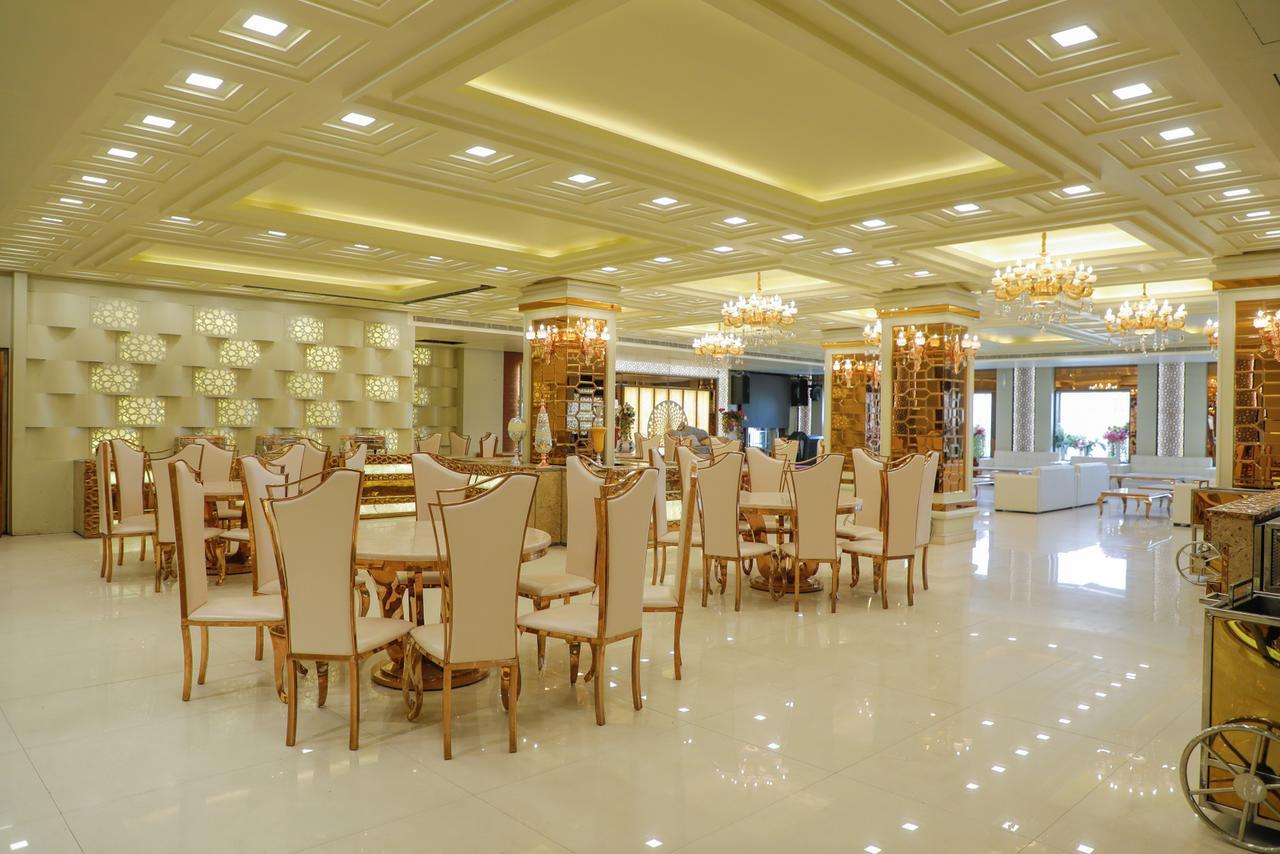 The Grand Parisian Hotel Delhi  Exterior photo